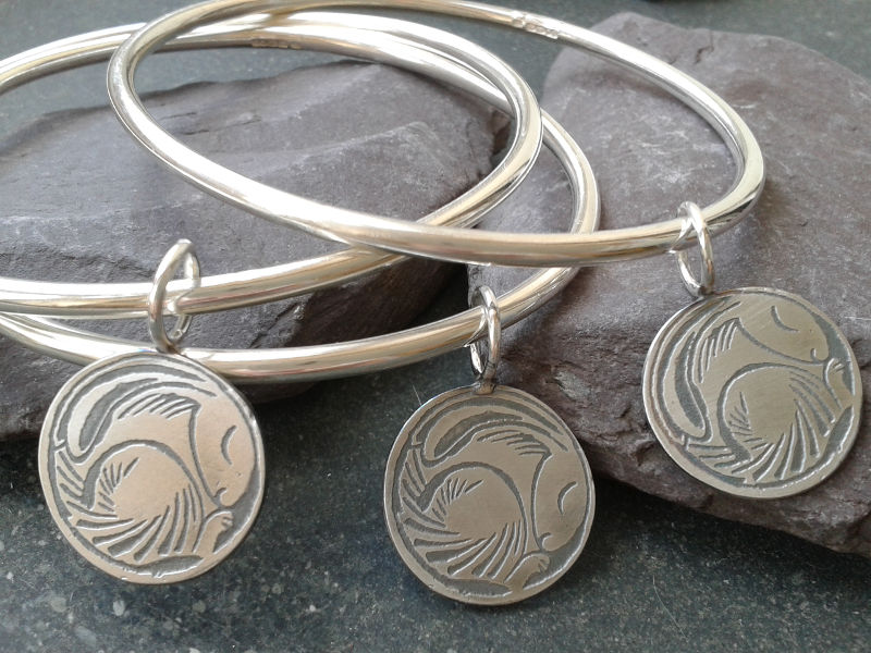Snoozy Silver Hare Bangles