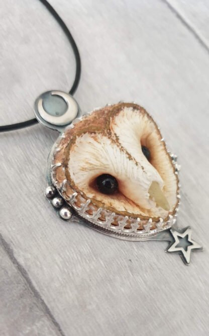 Alba Owl Pendant