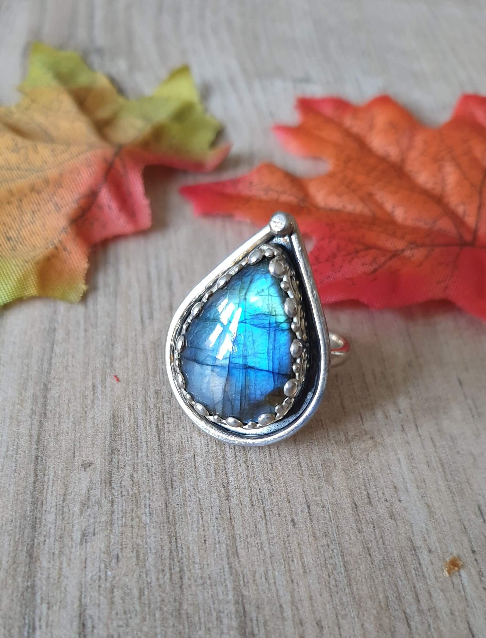 Labradorite Ring - One of a kind Statement Giardinoblu