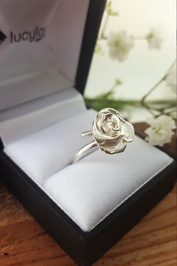 Silver rose ring