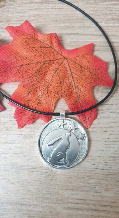 Moongazing hare pendant with triple stars